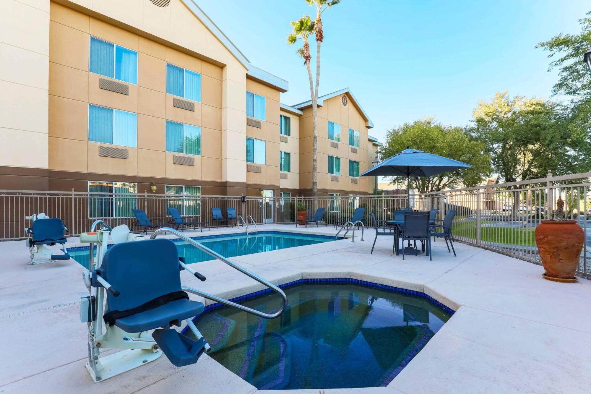Fairfield Inn & Suites By Marriott Yuma Bagian luar foto